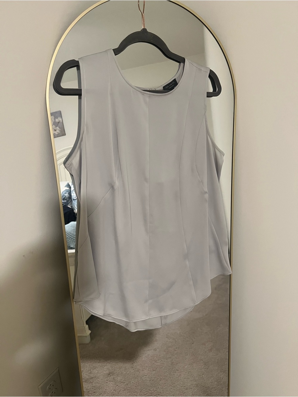 The Limited Light Gray Sleeveless Round Neck Shell Top